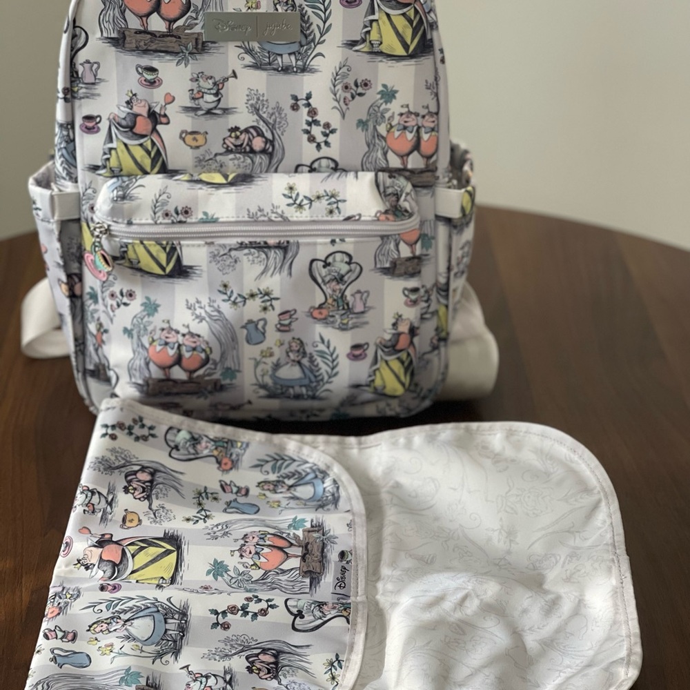 Ju-Ju Be back pack / diaper bag